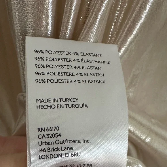 Anthropologie The Gillian Liquid Shine Button Down Shirt, Size XL - Picture 9 of 9